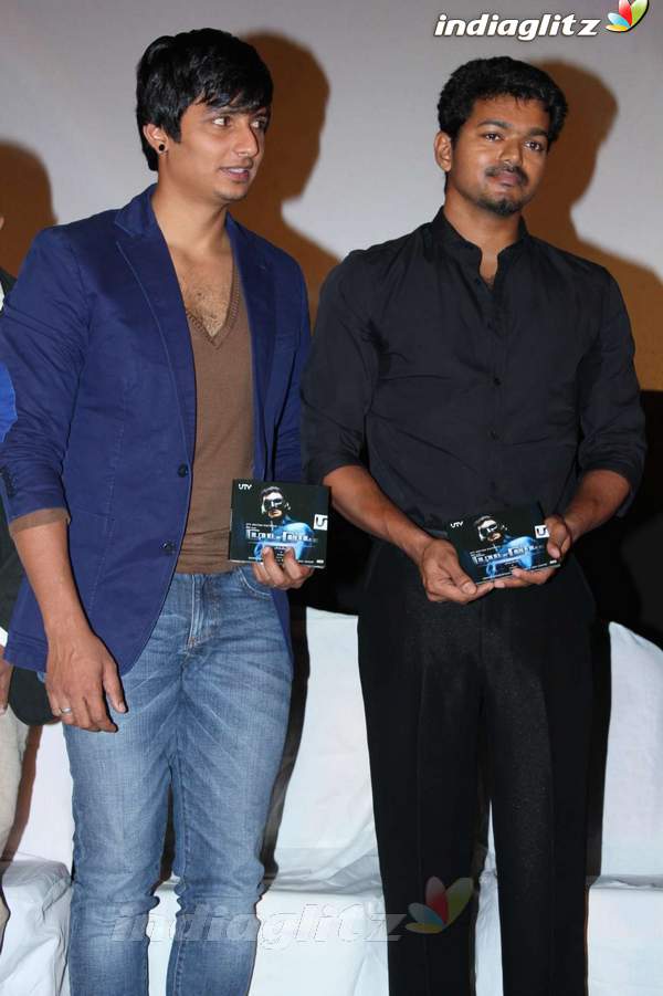 Vijay - Puneet Unveil 'Mugamoodi' Audio